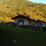 Haus Alice In Pellizzano By Interhome Daire *