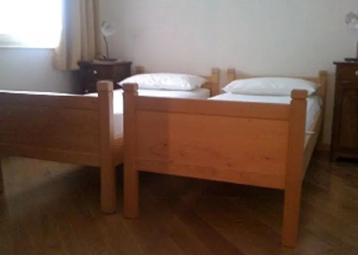 公寓 Haus Alice In By Interhome *