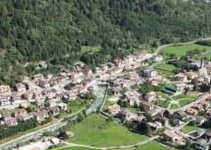 Haus Alice In By Interhome 公寓